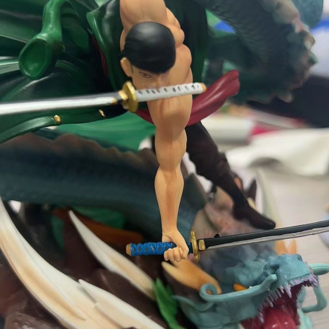 31cm Anime GK Figure Tornado R - огляд і ціна Zoro Anime Merchandise